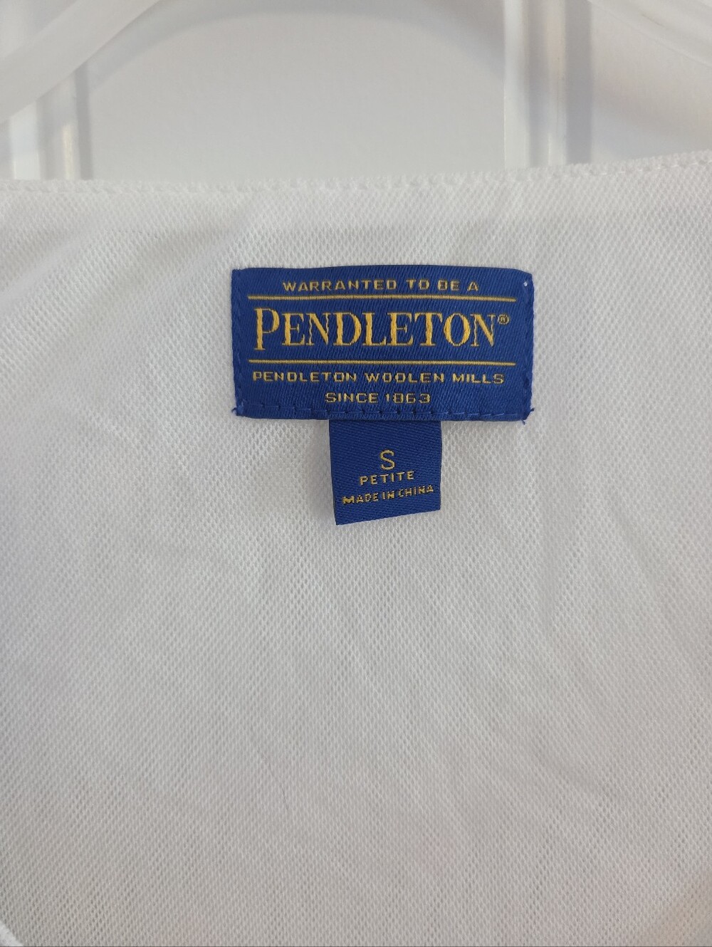 NWT Pendleton Womens SP Ivory Blouse Top Ruched Waist & Wrist Cuffs V Neck Nylon - Picture 3 of 7
